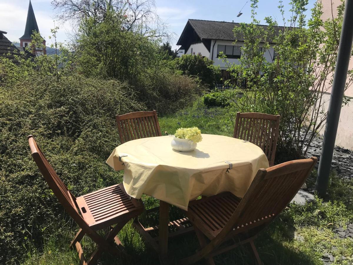 Zum Alten Pfarrhaus Damscheid Buitenkant foto